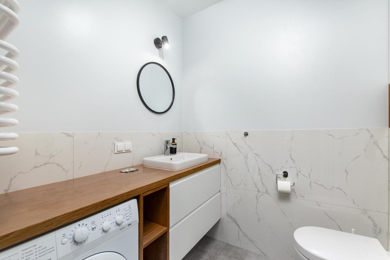 Klobucka 27 By Homeprime Warschau Buitenkant foto